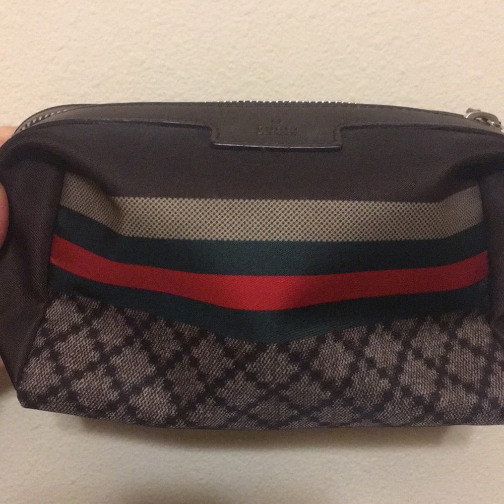 Cosmetic bag - Picture 3 of 7